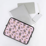 Pink Vintage Pineapple Pattern Print Laptop Sleeve