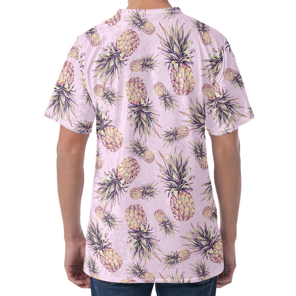 Pink Vintage Pineapple Pattern Print Men's Velvet T-Shirt