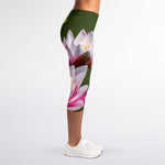 Pink Water Lilies Print Women's Capri Leggings