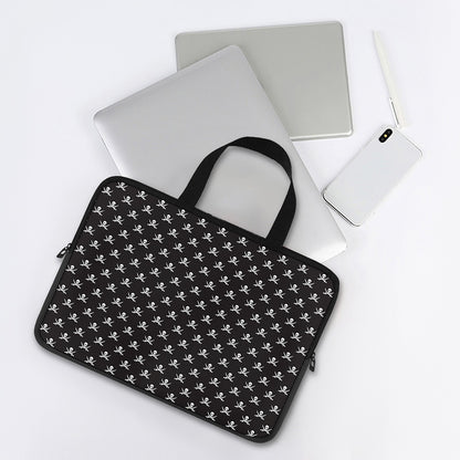 Pirate Skull Symbol Pattern Print Laptop Sleeve With Handle