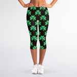 Pixel Clover St. Patrick's Day Print Women's Capri Leggings