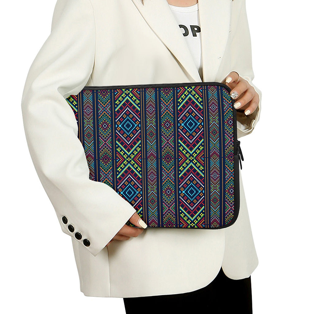 Pixel Ethnic Pattern Print Laptop Sleeve