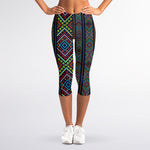Pixel Ethnic Pattern Print Women's Capri Leggings