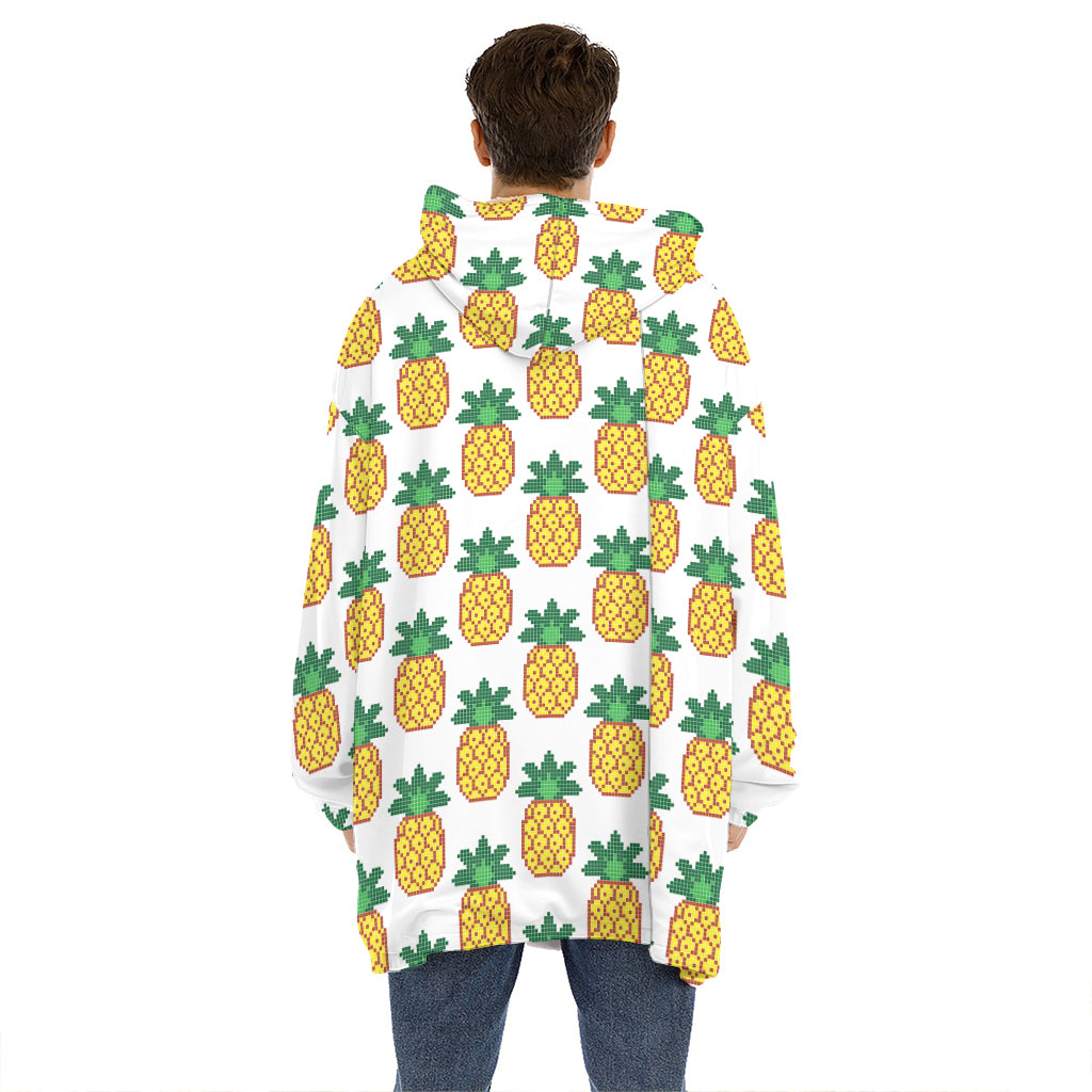 Pixel Pineapple Pattern Print Hoodie Blanket