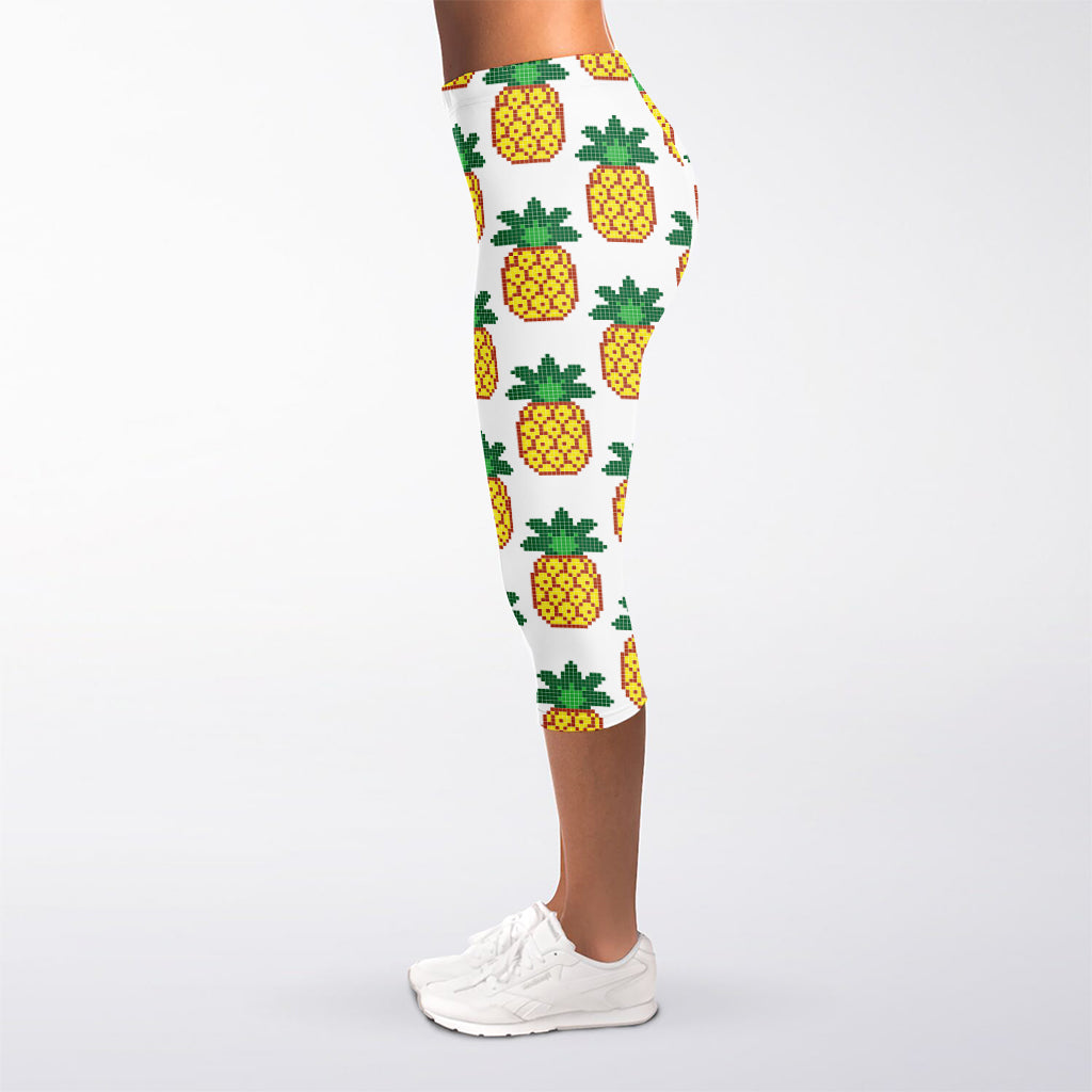 Pixel Pineapple Pattern Print Women's Capri Leggings