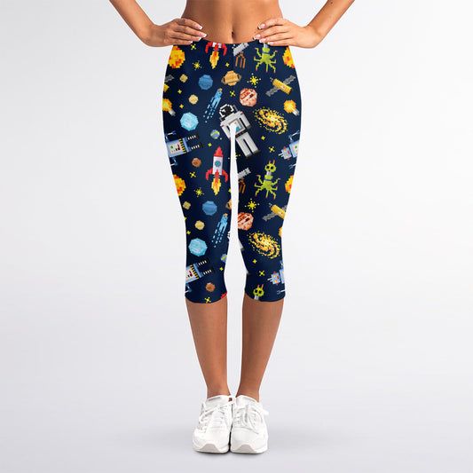 Pixel Space Pattern Print Women's Capri Leggings