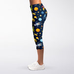 Pixel Space Pattern Print Women's Capri Leggings