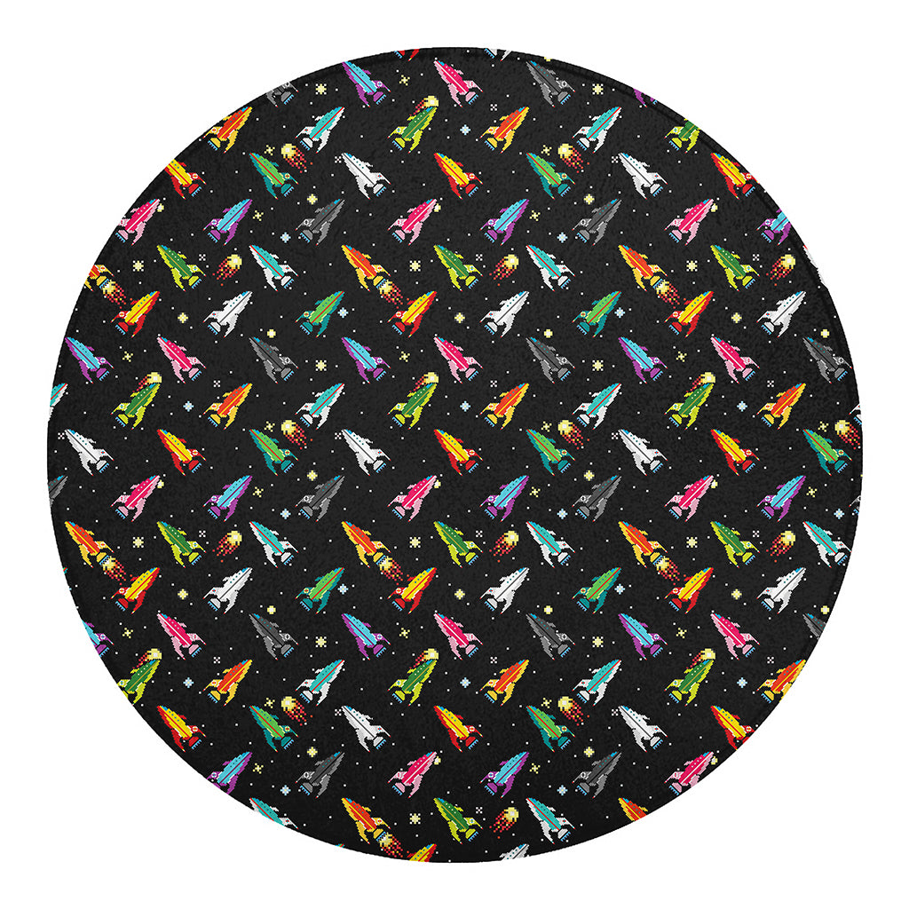 Pixel Spaceships Pattern Print Round Blanket