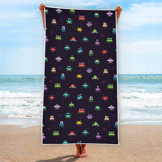 Pixel UFO Aliens Pattern Print Beach Towel