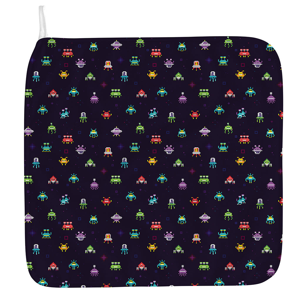 Pixel UFO Aliens Pattern Print Hand Towel