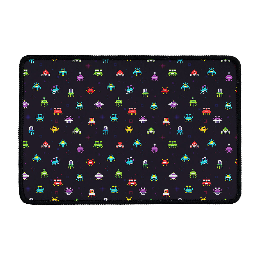 Pixel UFO Aliens Pattern Print Kitchen Mat