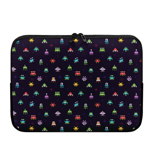 Pixel UFO Aliens Pattern Print Laptop Sleeve