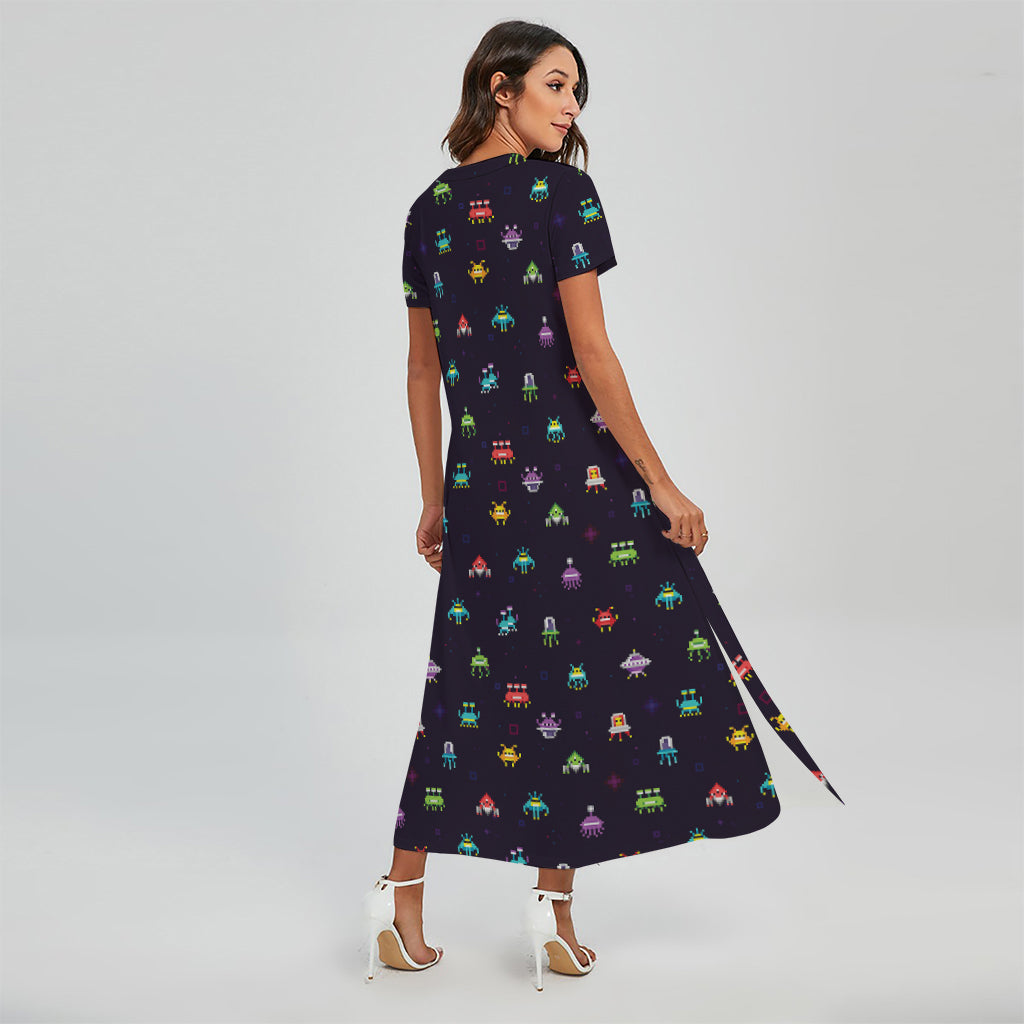 Pixel UFO Aliens Pattern Print Short Sleeve Maxi Dress