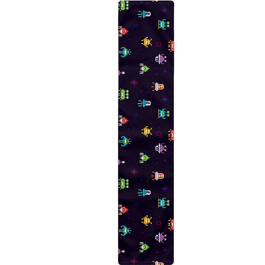 Pixel UFO Aliens Pattern Print Table Runner