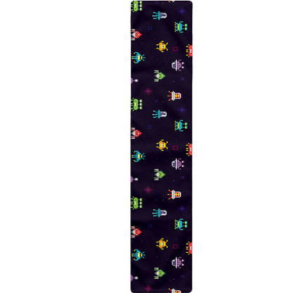 Pixel UFO Aliens Pattern Print Table Runner