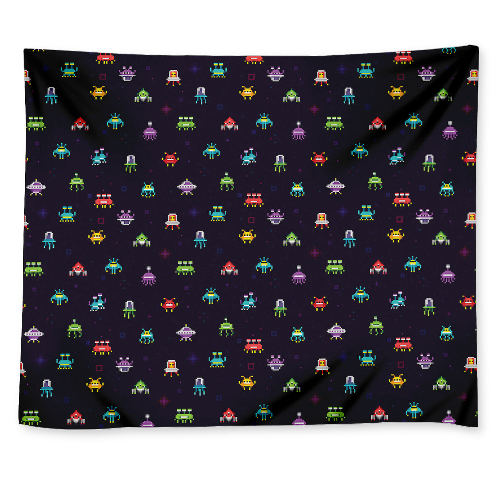 Pixel UFO Aliens Pattern Print Tapestry