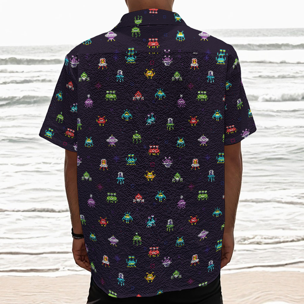 Pixel UFO Aliens Pattern Print Textured Short Sleeve Shirt