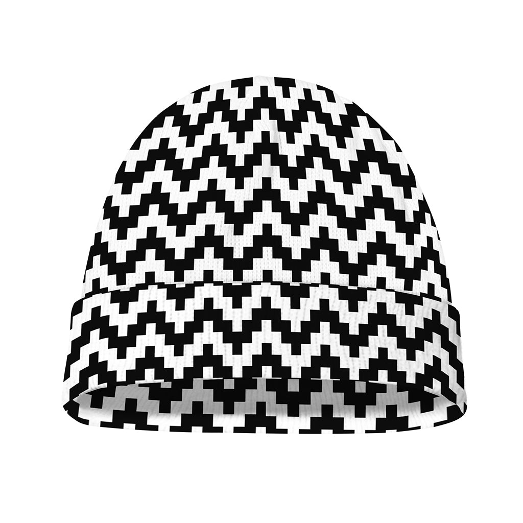 Pixel Zigzag Pattern Print Beanie