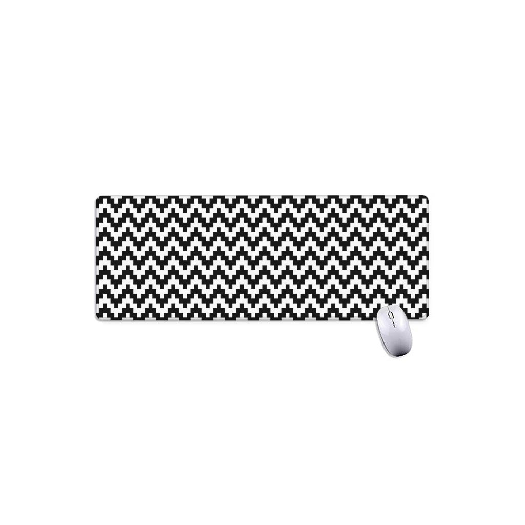Pixel Zigzag Pattern Print Extended Mouse Pad