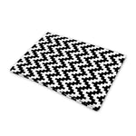 Pixel Zigzag Pattern Print Pet Cooling Mat Cover