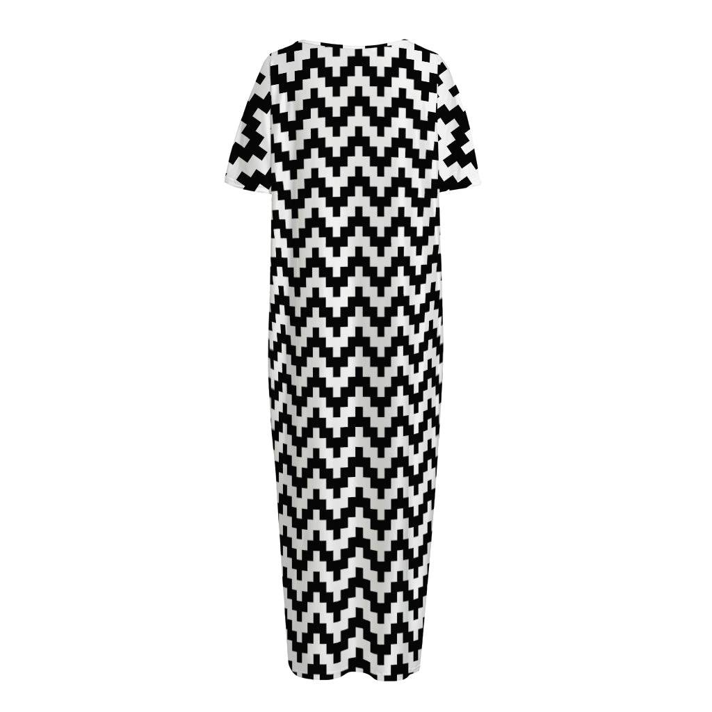 Pixel Zigzag Pattern Print Short Sleeve Long Nightdress