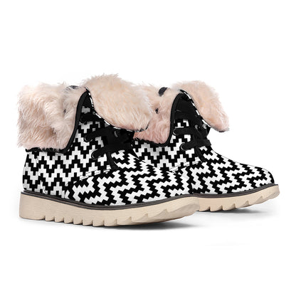 Pixel Zigzag Pattern Print Winter Boots