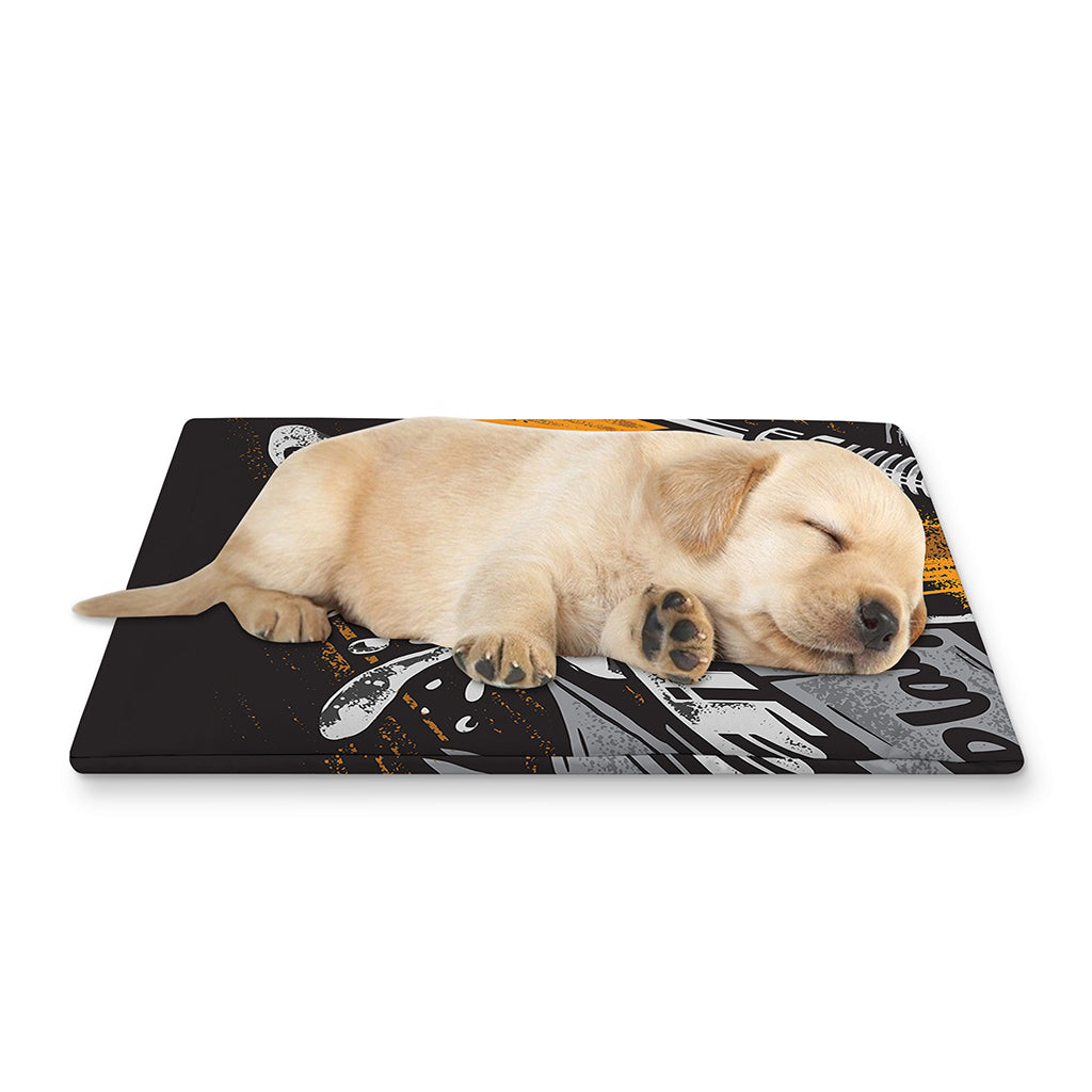 Play Dart Drink Beer Print Pet Cooling Mat Cover
