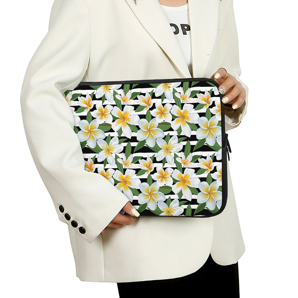 Plumeria Flower Striped Pattern Print Laptop Sleeve