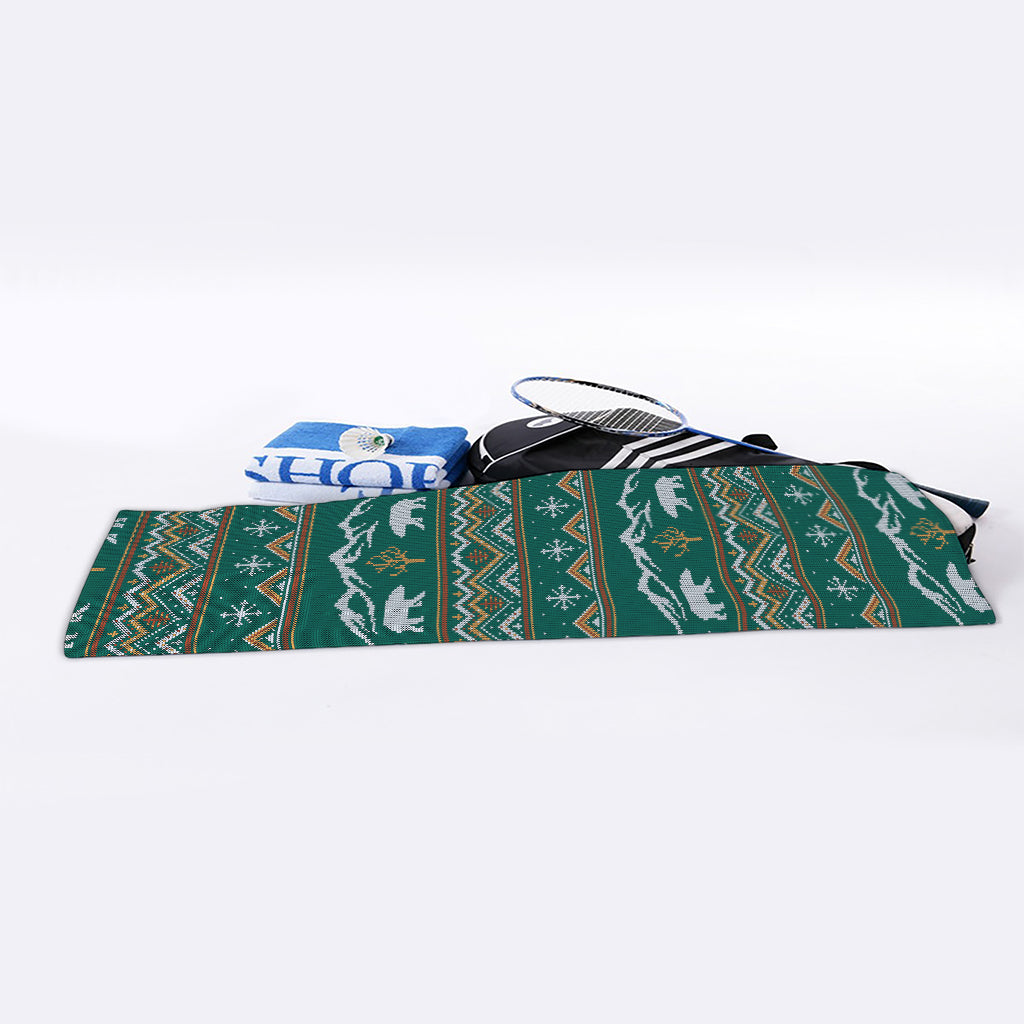 Polar Bear Knitted Pattern Print Sports Towel