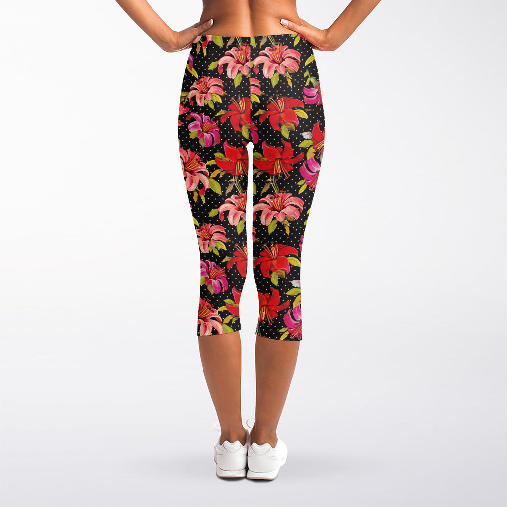 Polka Dot Lily Pattern Print Women's Capri Leggings