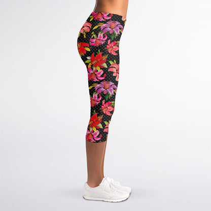 Polka Dot Lily Pattern Print Women's Capri Leggings