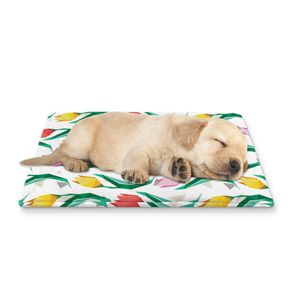 Polygon Tulip Pattern Print Pet Cooling Mat Cover
