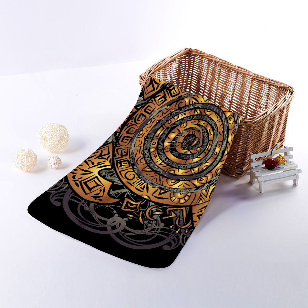 Polynesian Sea Turtle Print Towel