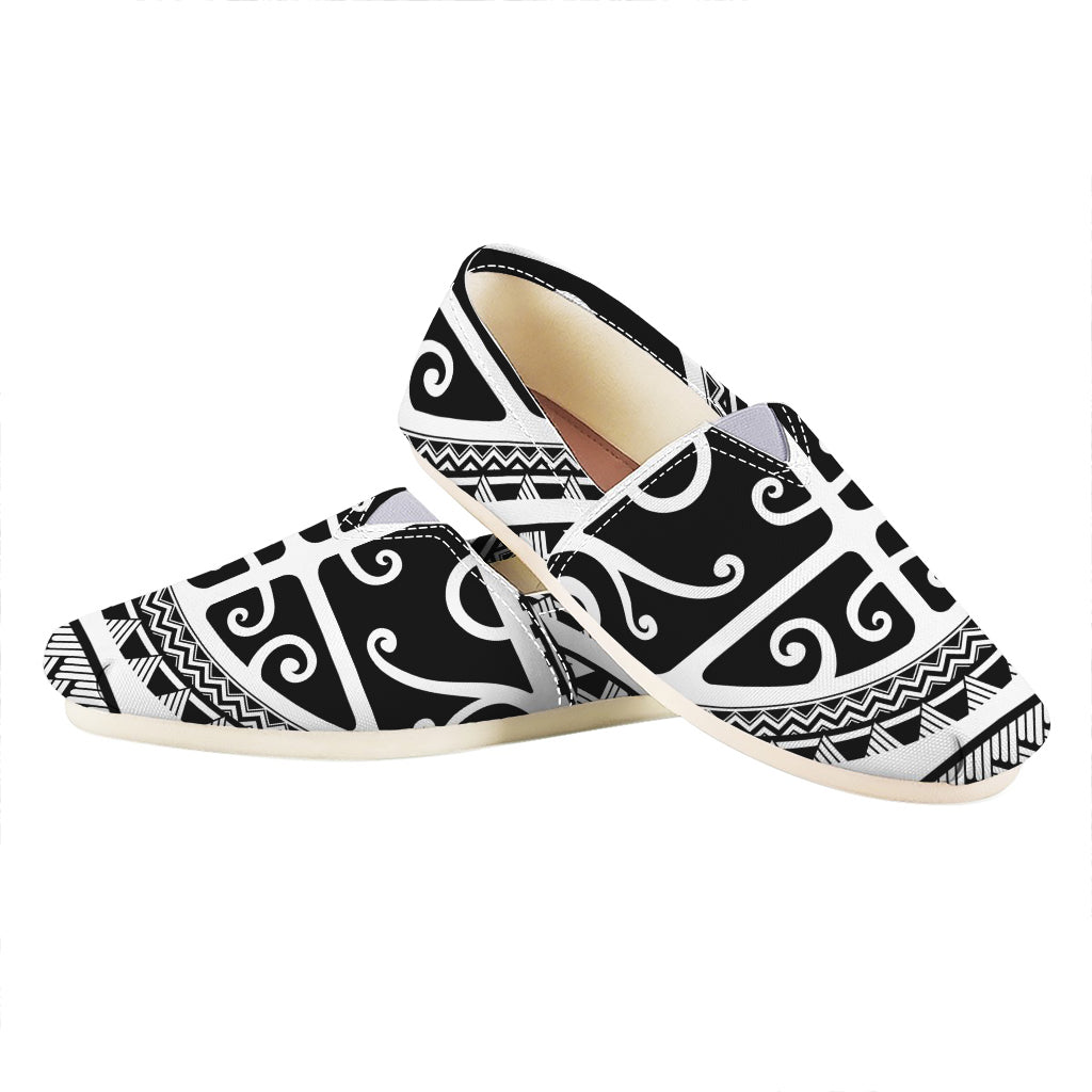 Polynesian Tribal Tattoo Pattern Print Casual Shoes