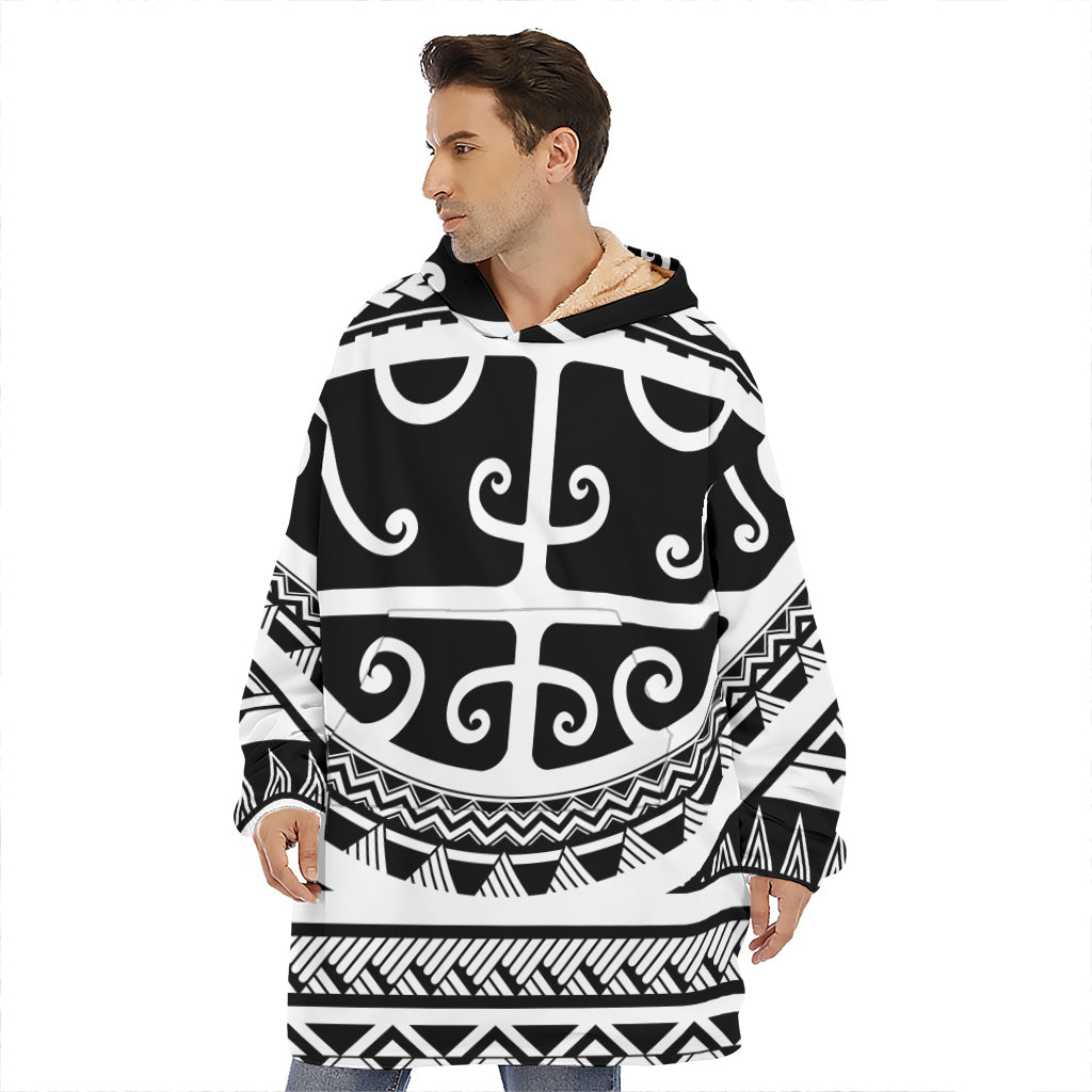 Polynesian Tribal Tattoo Pattern Print Hoodie Blanket