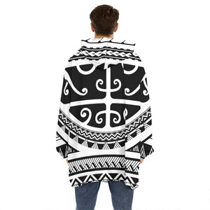 Polynesian Tribal Tattoo Pattern Print Hoodie Blanket