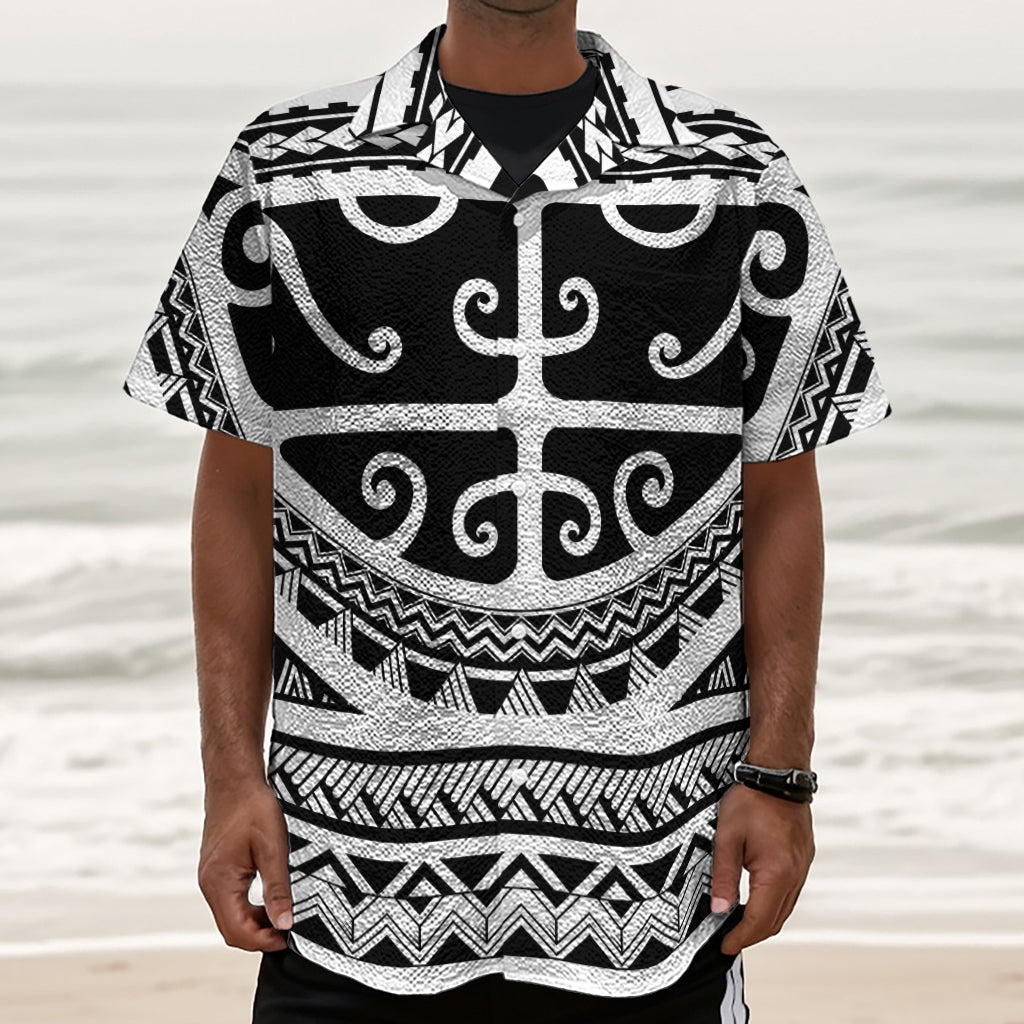 Polynesian Tribal Tattoo Pattern Print Textured Short Sleeve Shirt