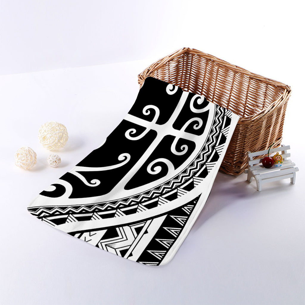 Polynesian Tribal Tattoo Pattern Print Towel