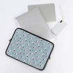 Poodle And Crown Pattern Print Laptop Sleeve