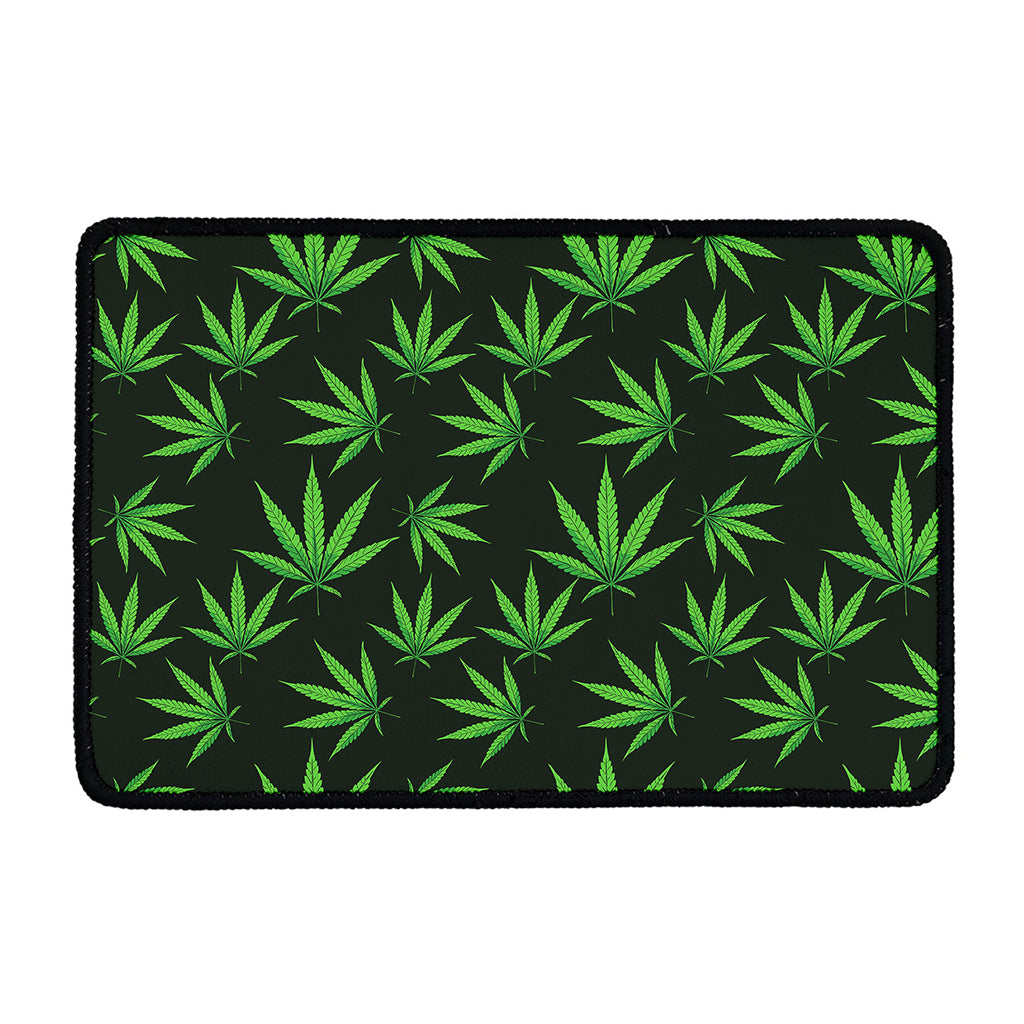 Pot Leaf Pattern Print Kitchen Mat