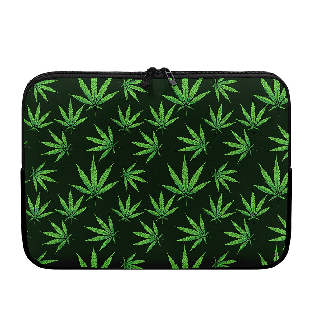 Pot Leaf Pattern Print Laptop Sleeve