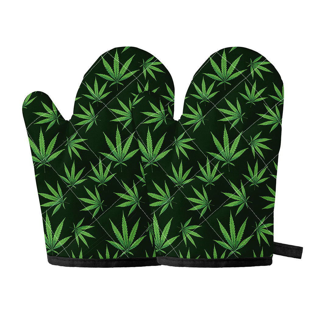 Pot Leaf Pattern Print Oven Mitts