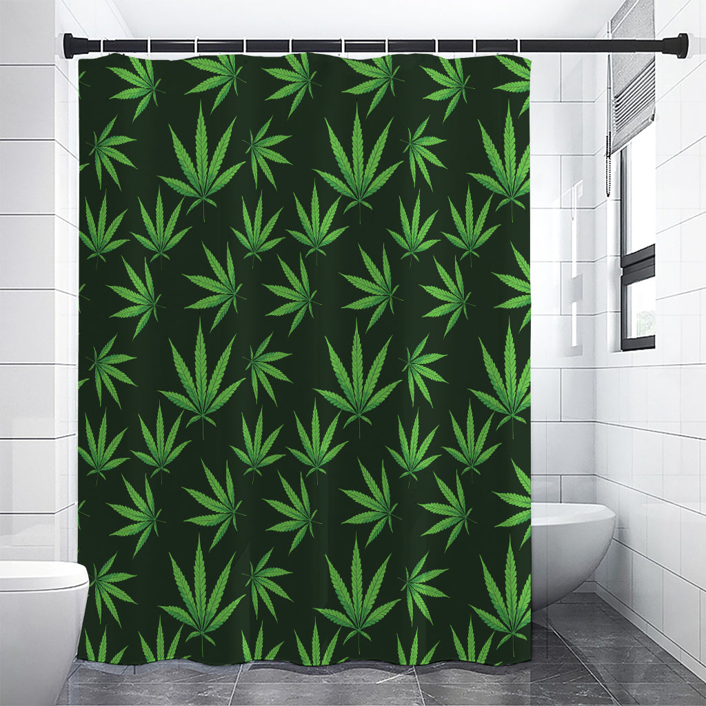 Pot Leaf Pattern Print Shower Curtain