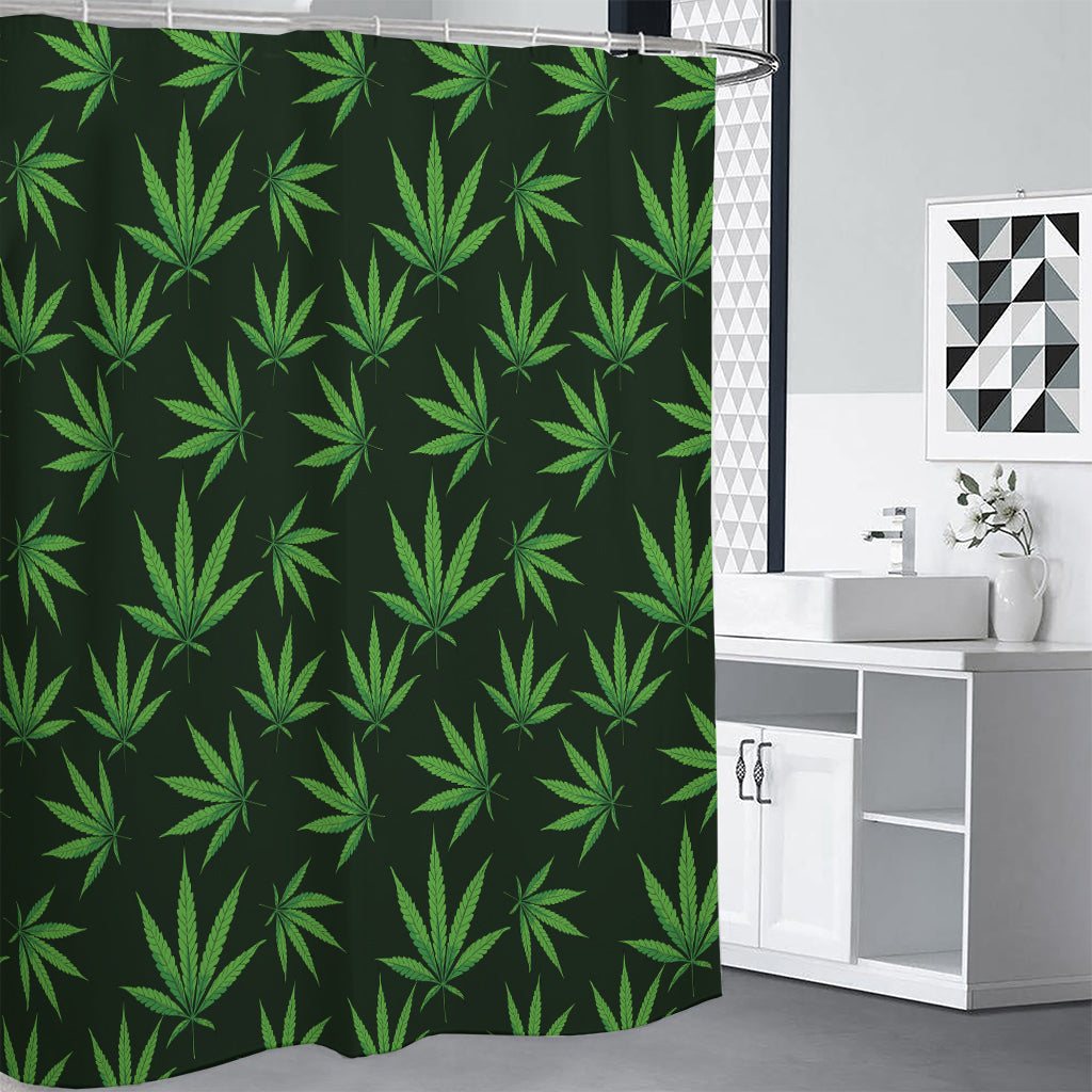 Pot Leaf Pattern Print Shower Curtain