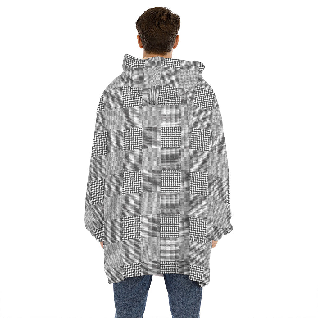 Prince of Wales Check Pattern Print Hoodie Blanket