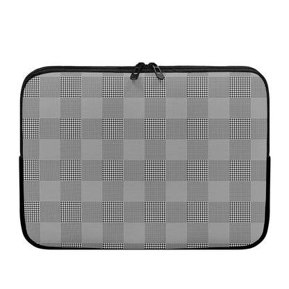 Prince of Wales Check Pattern Print Laptop Sleeve