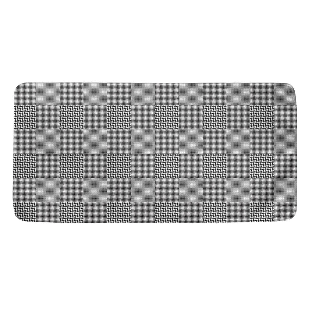 Prince of Wales Check Pattern Print Towel