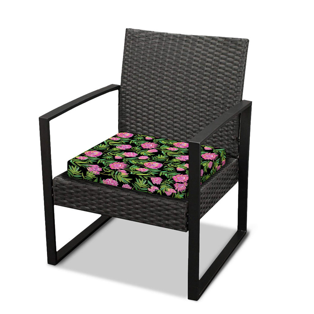 Protea Floral Pattern Print Outdoor Seat Cushion Cover