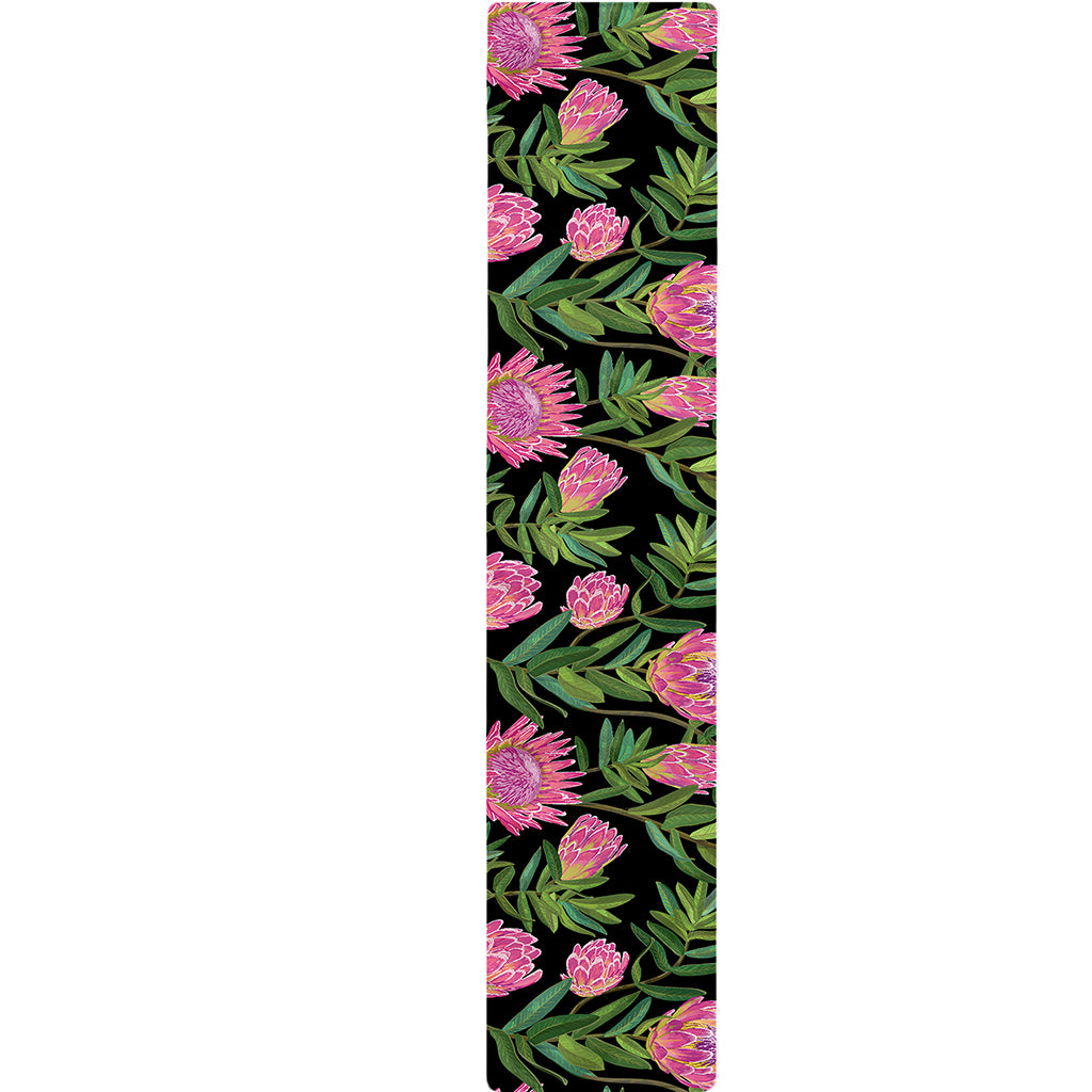 Protea Floral Pattern Print Table Runner