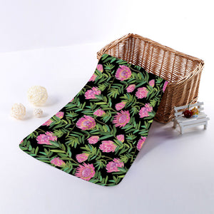 Protea Floral Pattern Print Towel